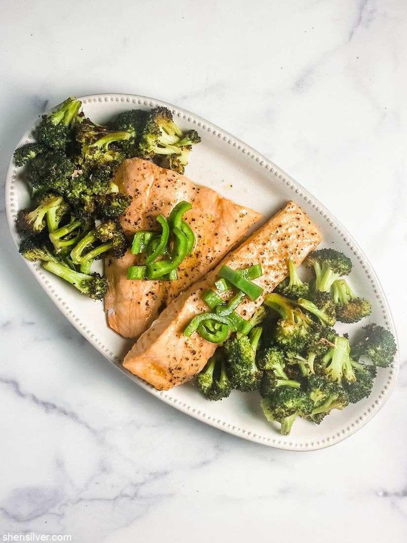 sheet pan salmon and broccoli