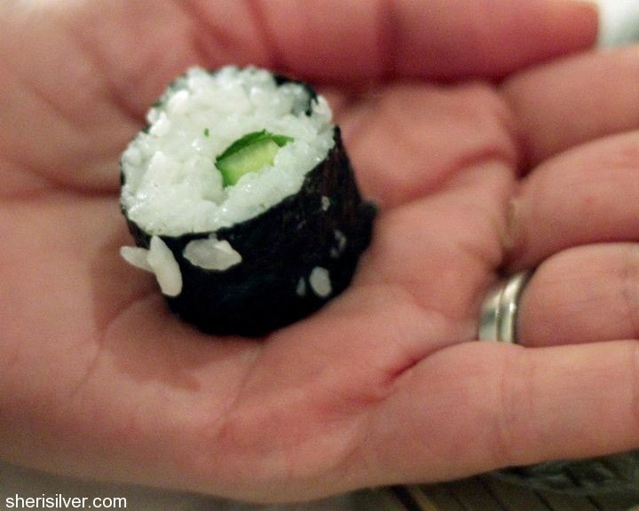 sushi making class cucumber roll