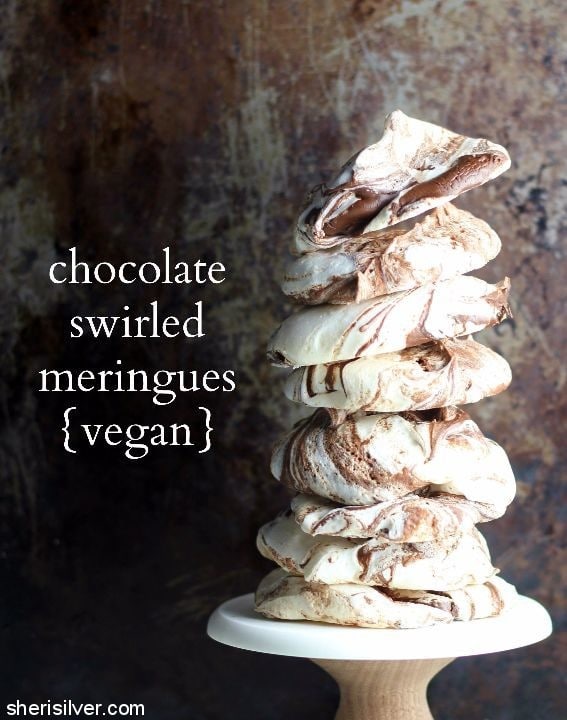 chocolate-swirled-vegan-meringues