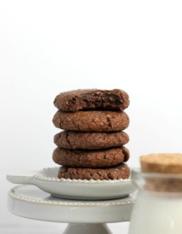 3-Ingredient Nutella Cookies l sherisilver.com