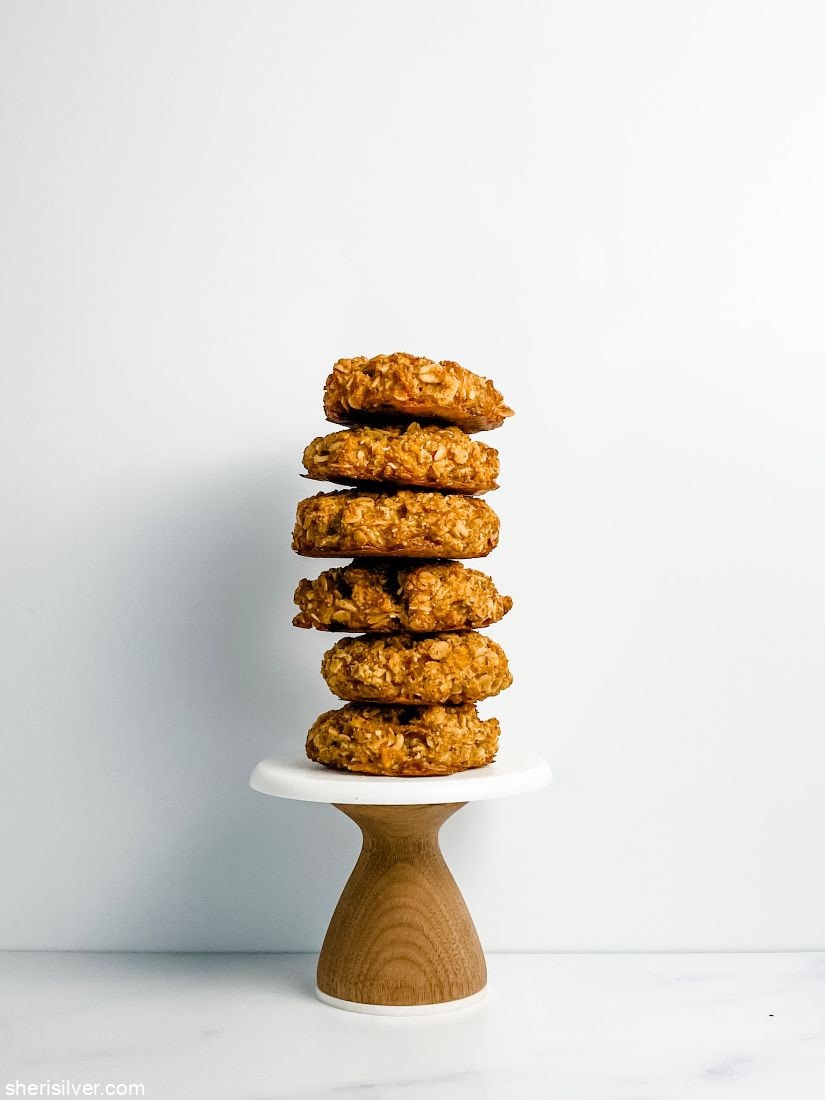 carrot cake breakfast cookies on a cake stand