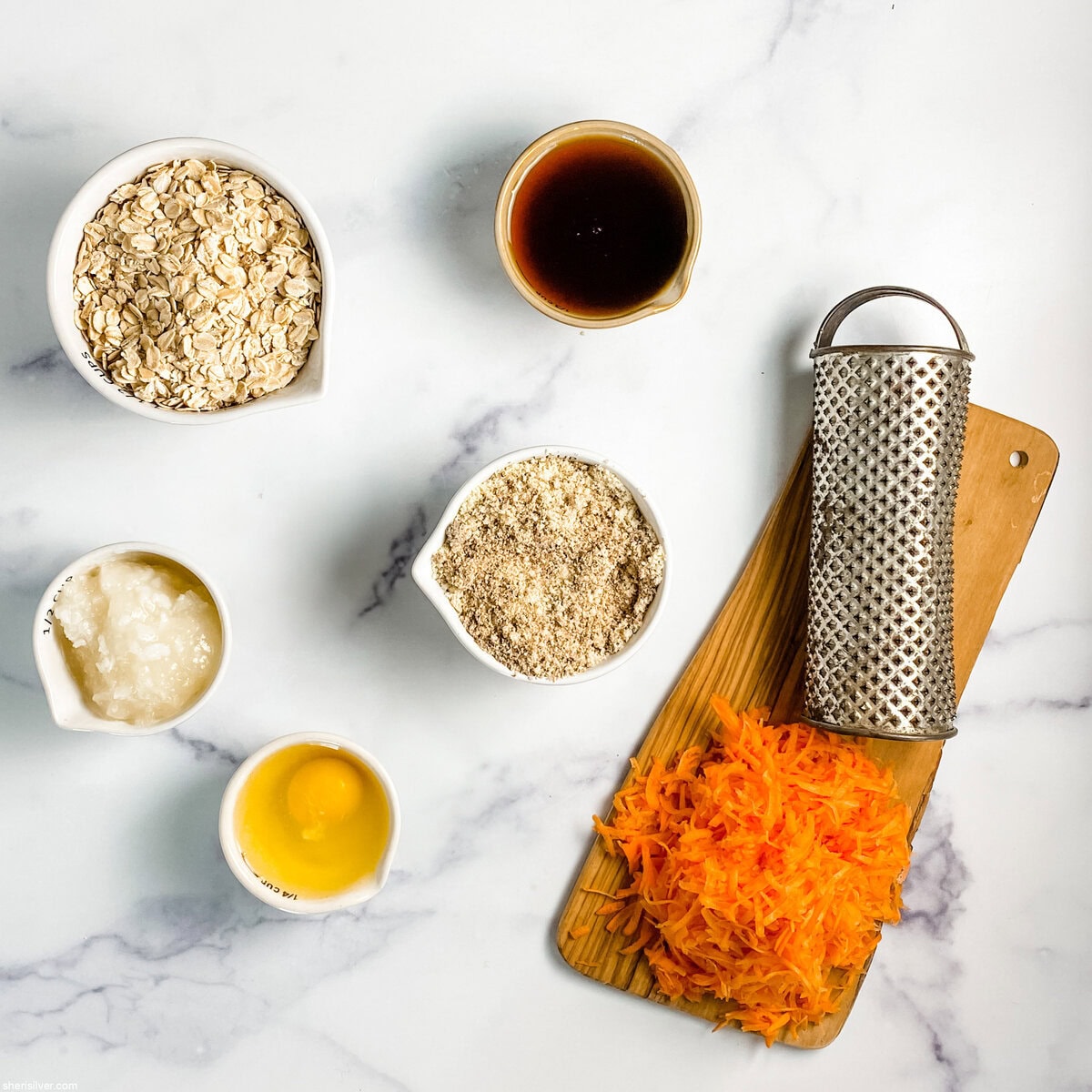 ingredients for carrot cake breakfast cookies
