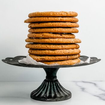 tahini maple cookies on a cake stand