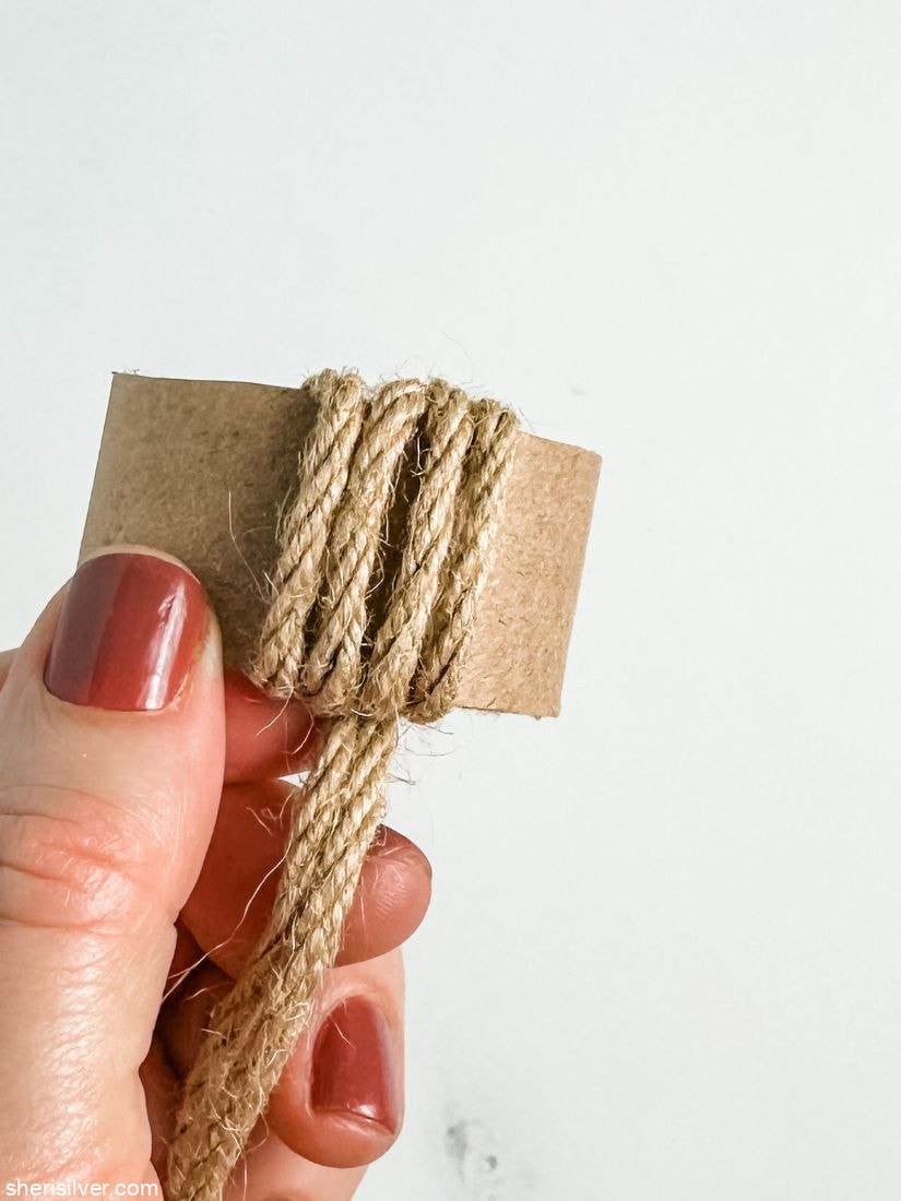 cardboard tube napkin ring step seven