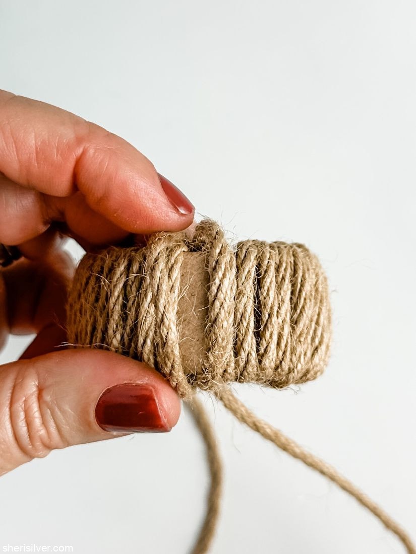 cardboard tube napkin ring step eight