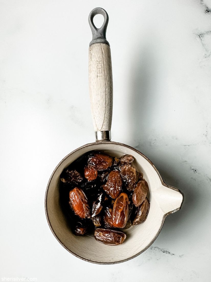 dates and water in a saucepan