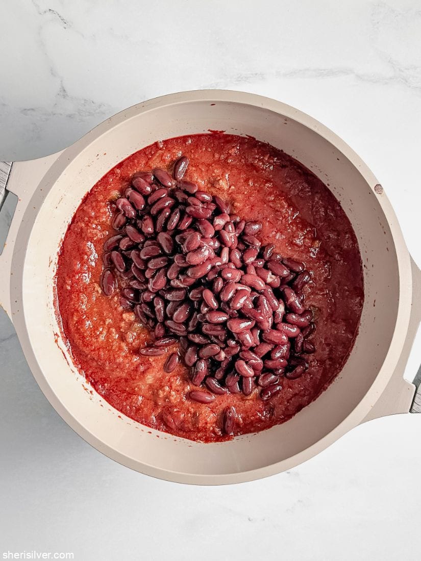 chili and kidney beans in a large pot
