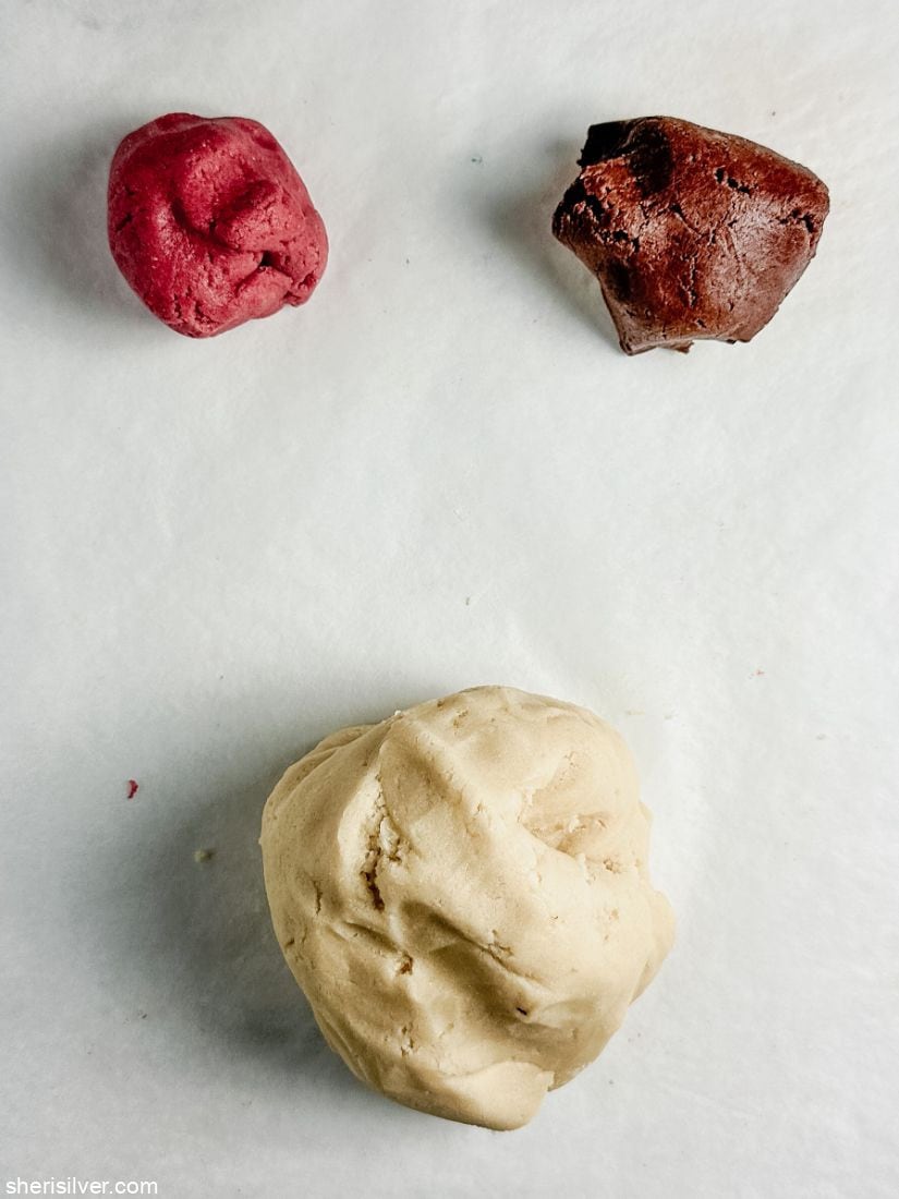 vanilla chocolate and strawberry shortbread doughs