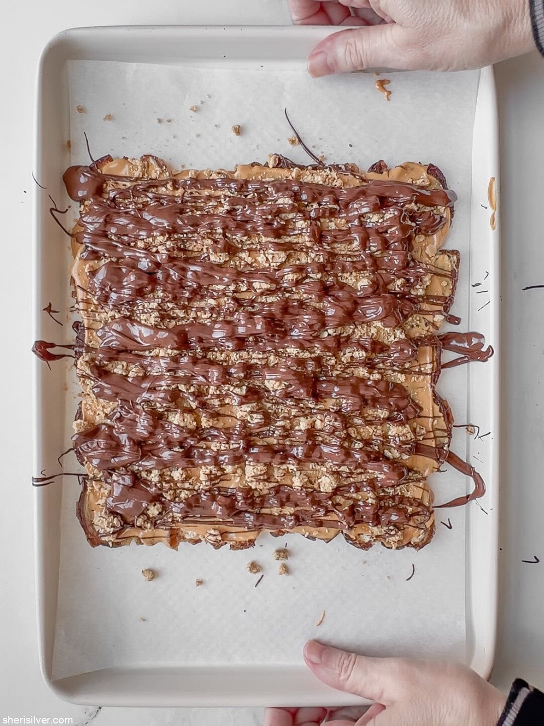 granola date bark