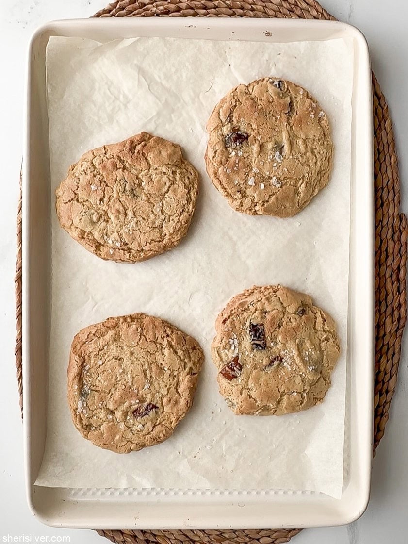 oatmeal date smash cookies