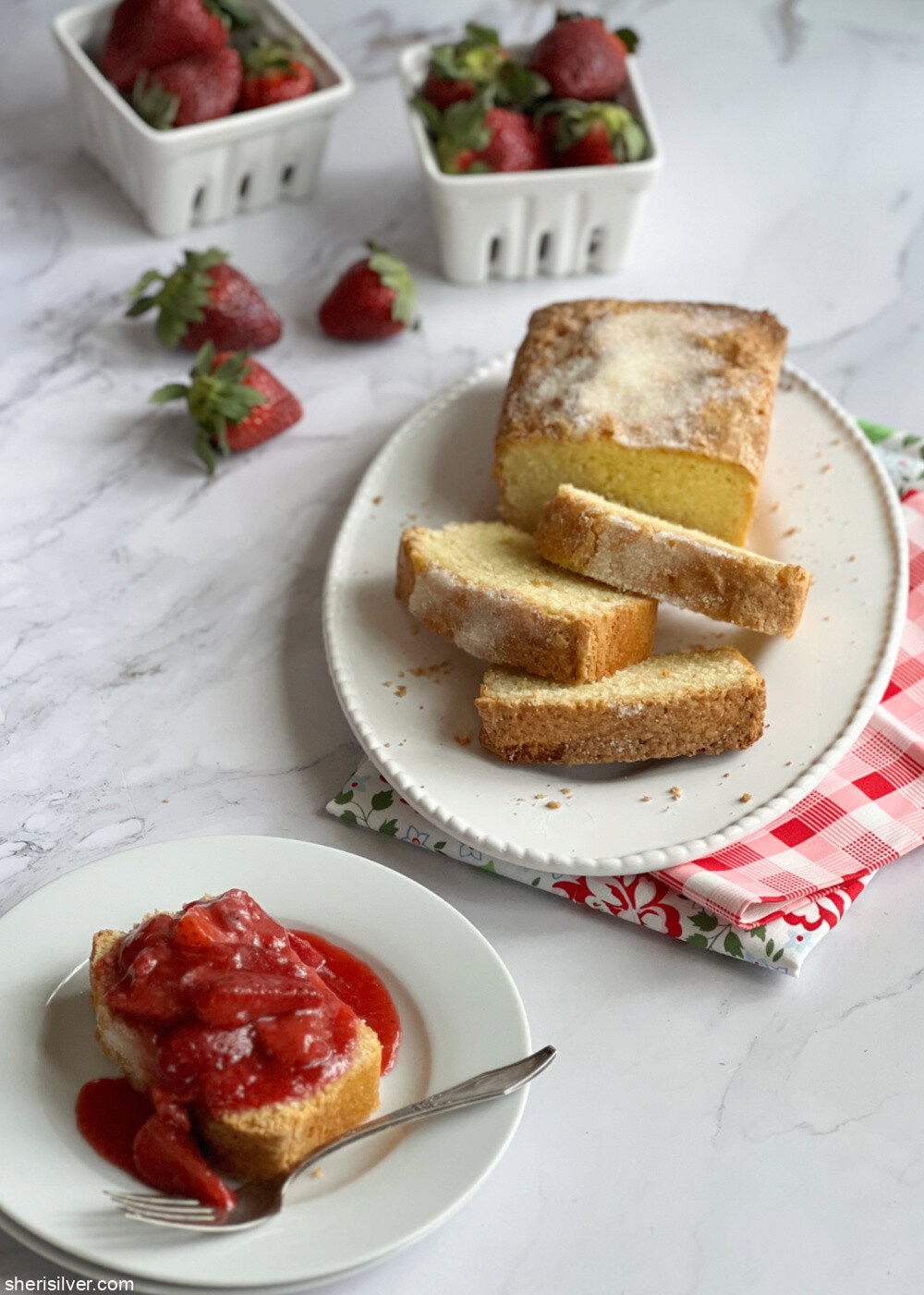 Sliced browned butter pound cake with fresh strawberry compote via Pinecones and Acorns